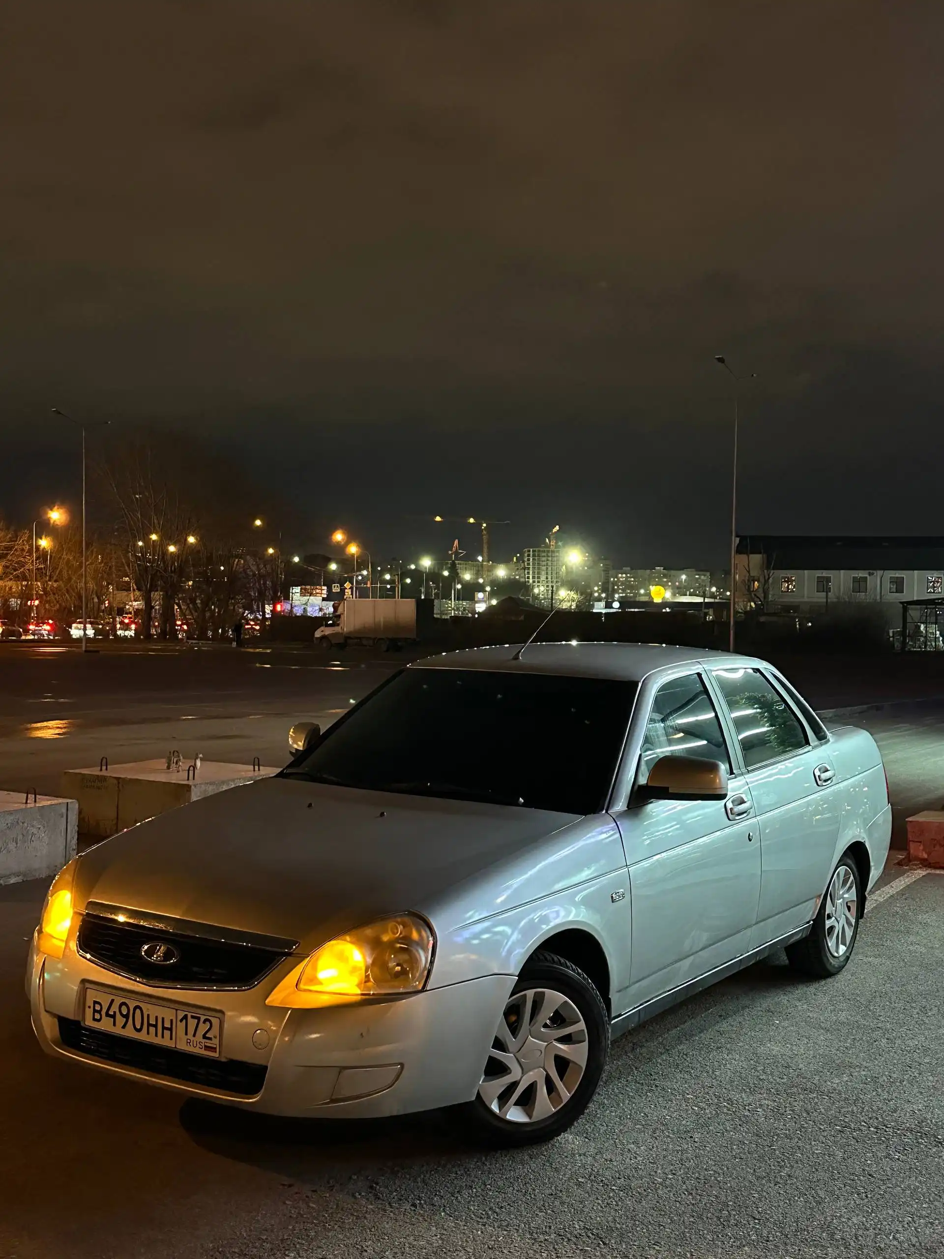 Продажа Lada Priora 2012 года с кондиционером и ЭУР