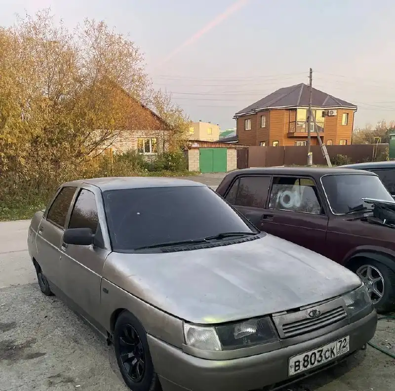 Продам ВАЗ 2110 2001 года с неисправностями