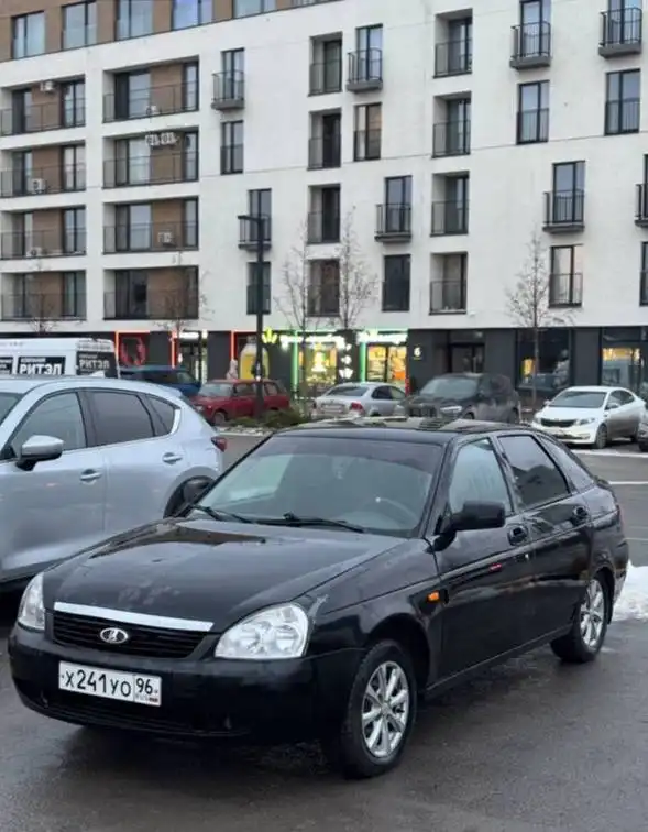 Продажа автомобиля Lada Priora 2009 года