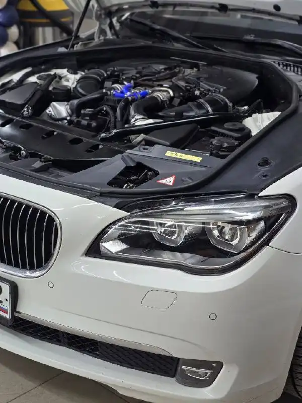 Продажа BMW 7 2009 года в идеальном состоянии