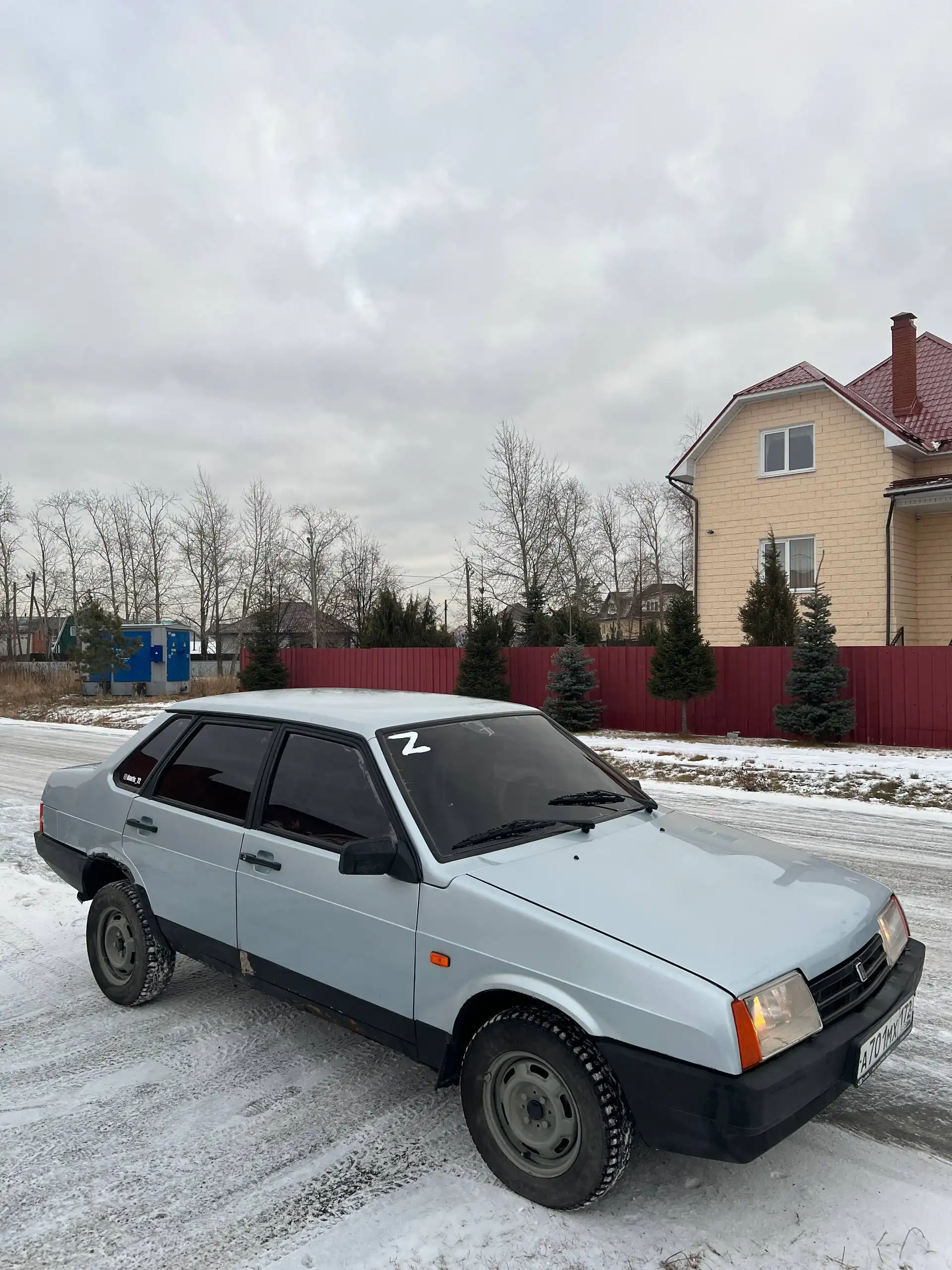 Продажа автомобиля ВАЗ 2107 2002 года с аудиосистемой