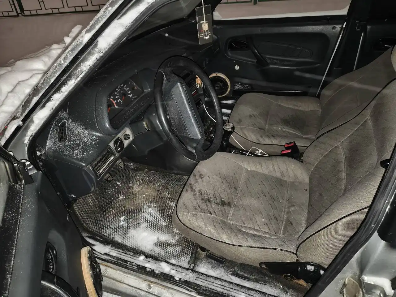 Продажа автомобиля 2004 года с документами ПТС, ДКП