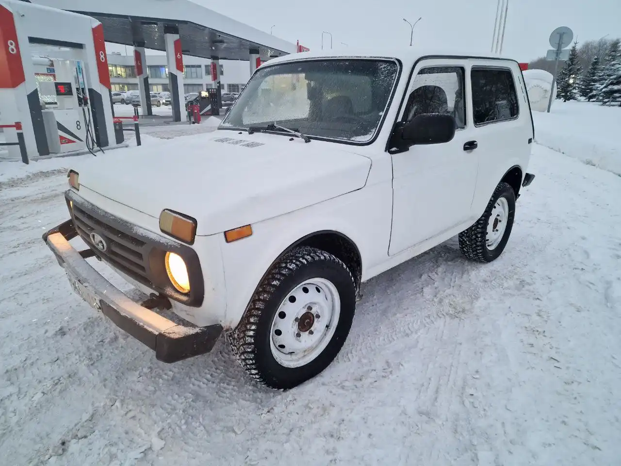 Нива 4х4 2002 года в отличном состоянии