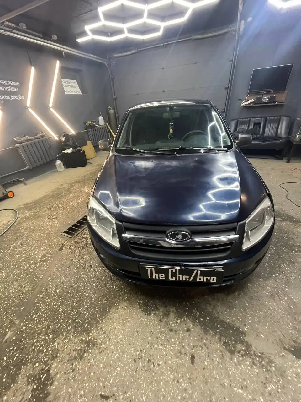 Продажа Лада Гранта 2012 года с полным ходом