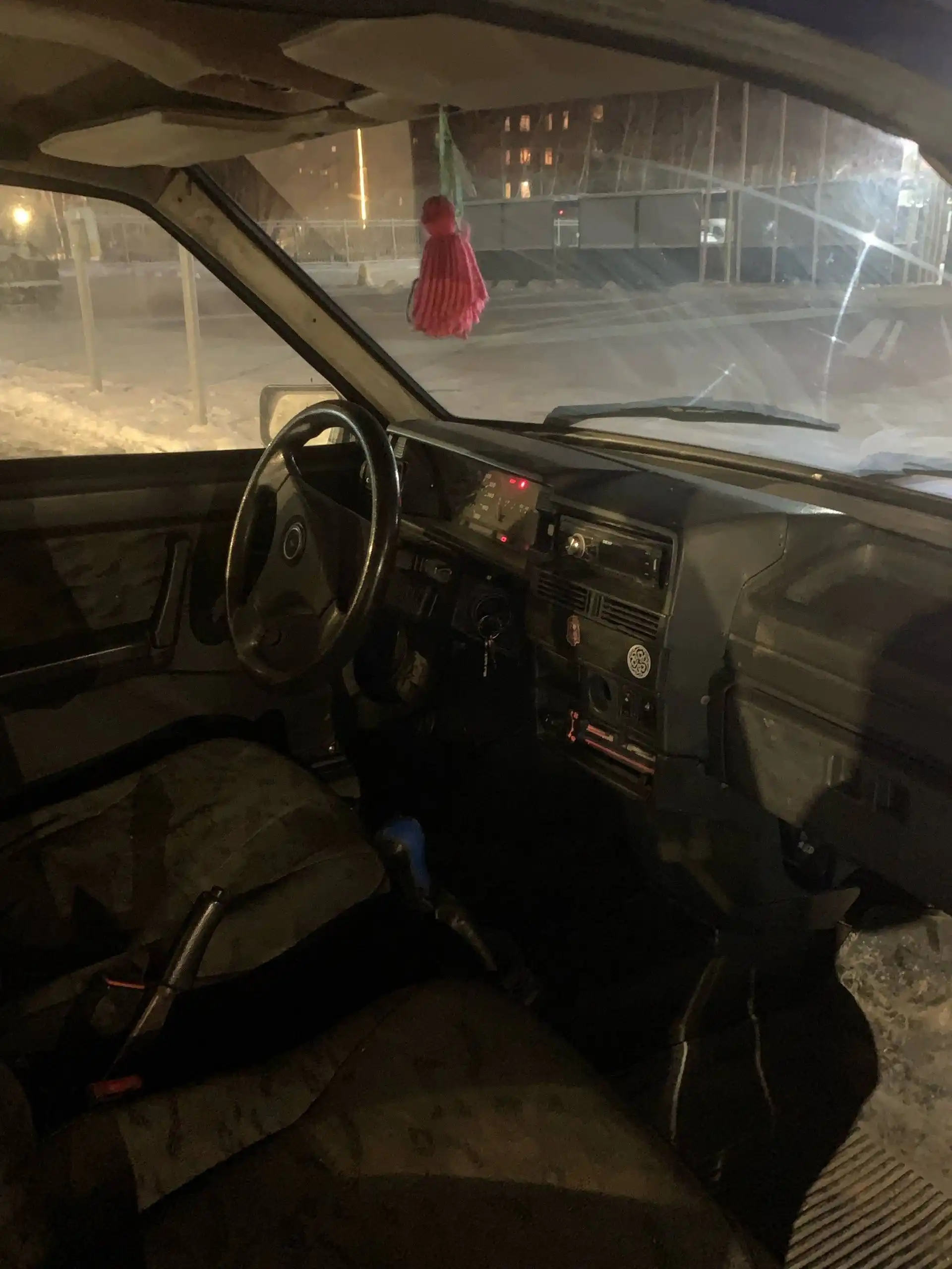 ВАЗ 2109 2003 года выпуска в отличном состоянии