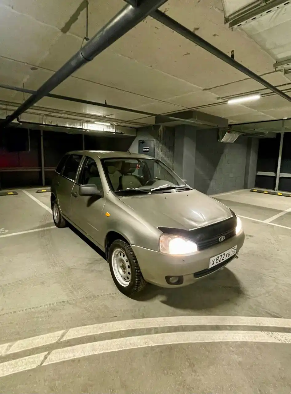 Продажа Lada Kalina универсал 2013 года