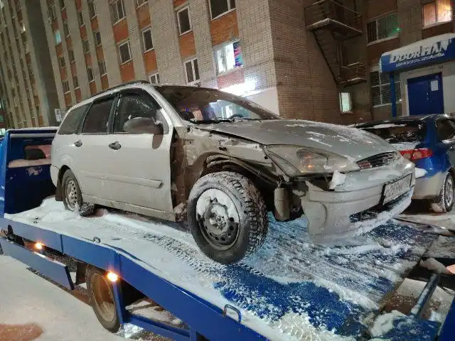 Продажа автомобиля ВАЗ 2107 2001 года с неисправностями - Авто в Тюмень