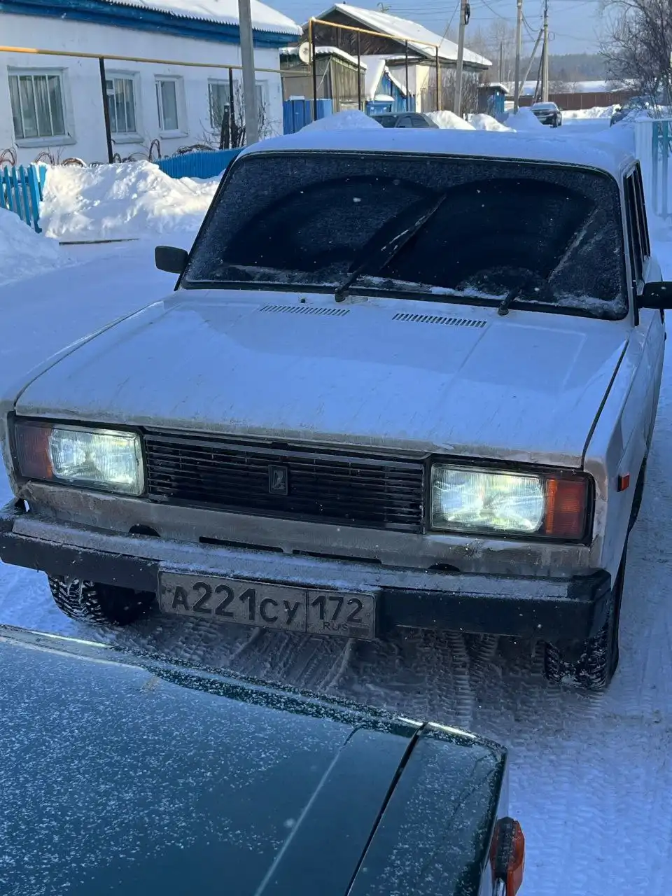 ВАЗ 2105 карбюраторный в хорошем состоянии - Авто в Тюмень