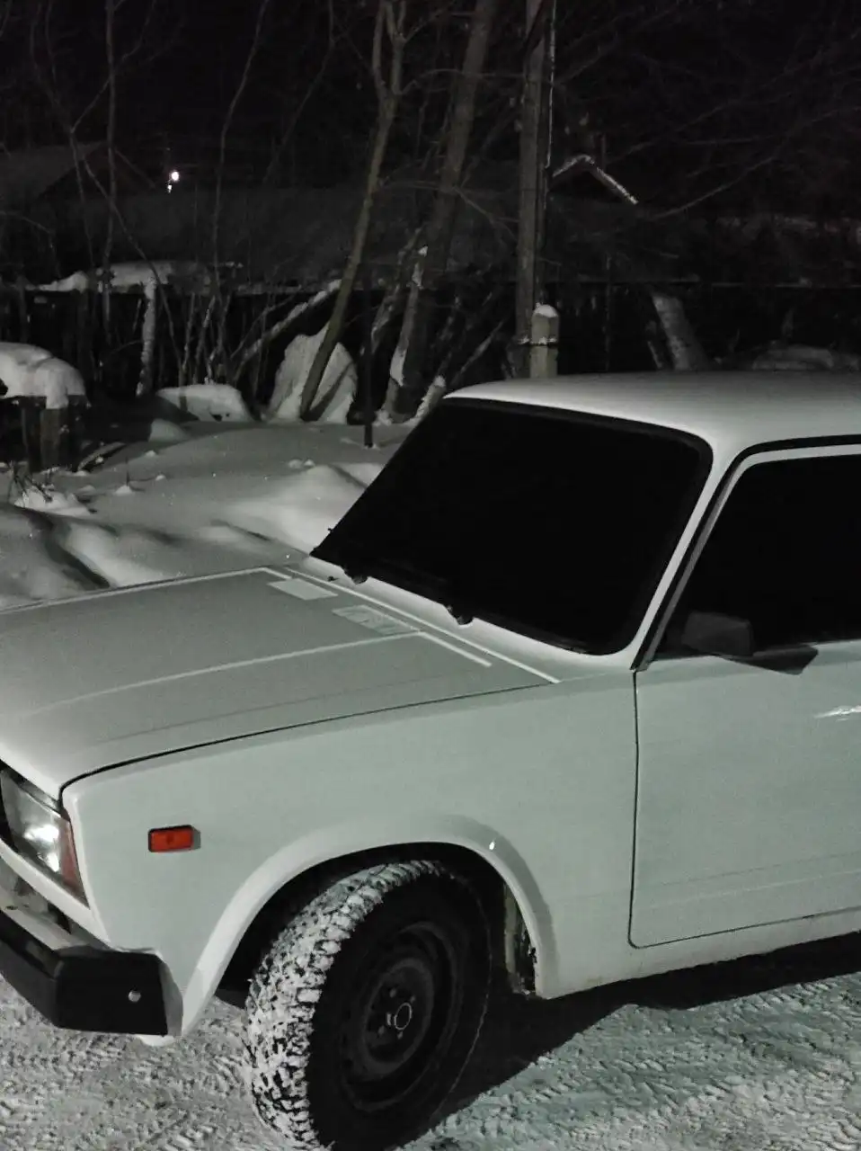 ВАЗ 2105 карбюраторный в хорошем состоянии - Авто в Тюмень