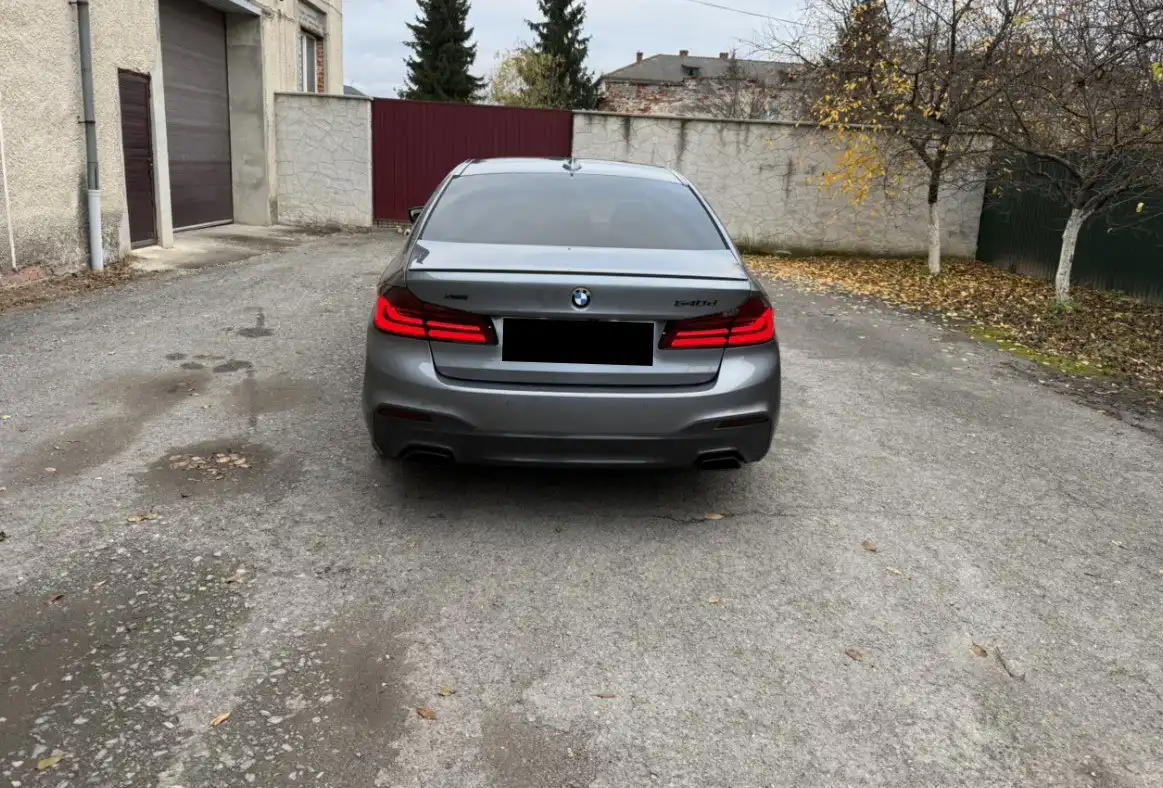 BMW 5 Series 2018 540d xDrive - Легковые автомобили (Авто) в Тюмень
