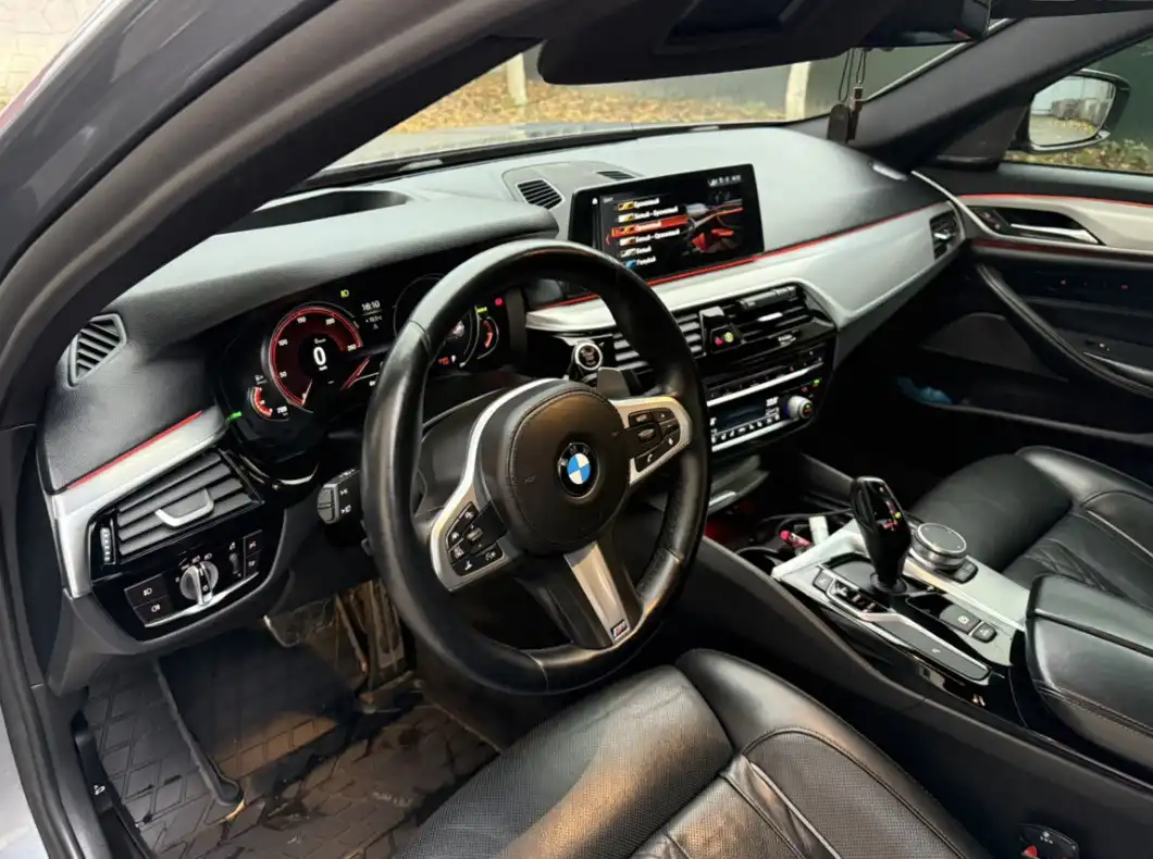 BMW 5 Series 2018 540d xDrive - Легковые автомобили (Авто) в Тюмень