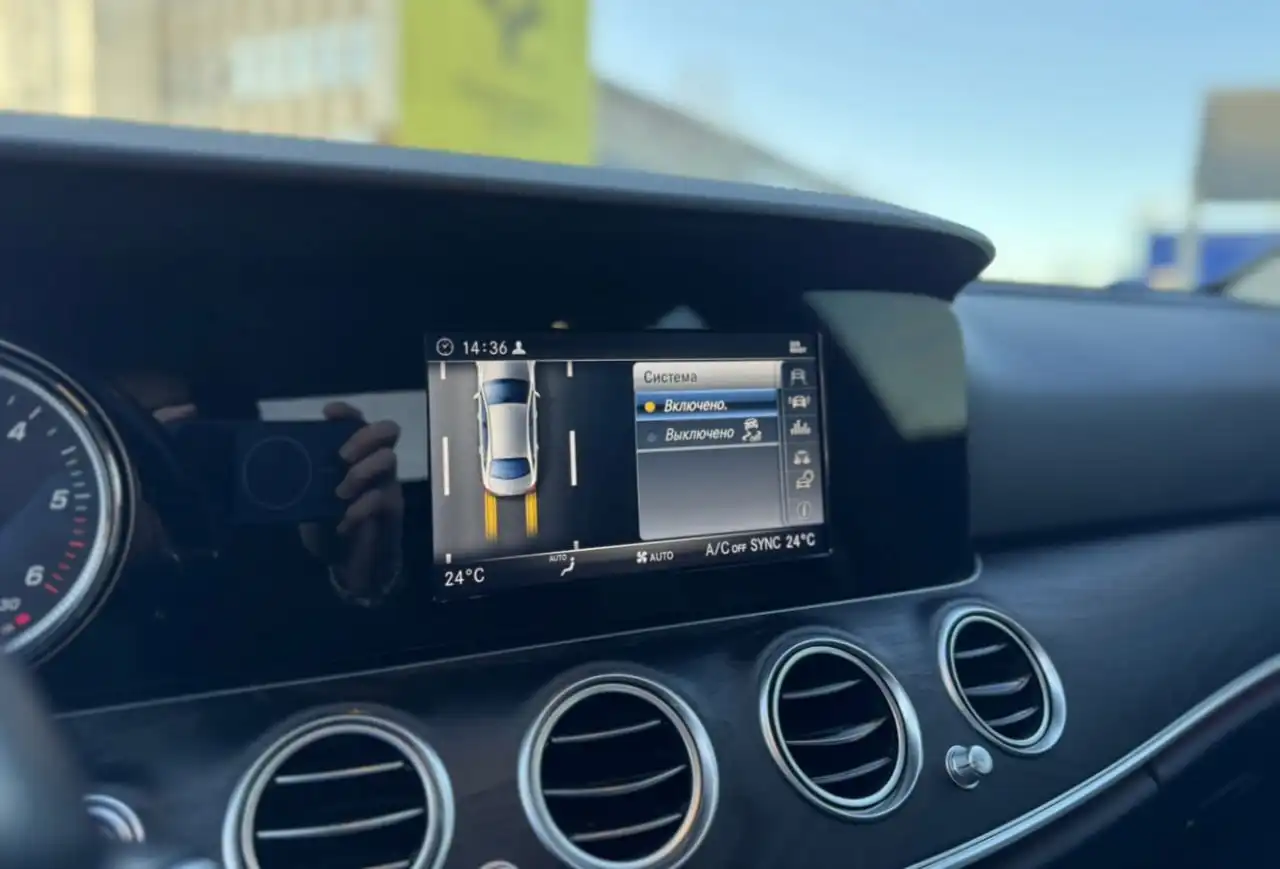 Mercedes E-Class 2018 в отличном состоянии - Легковые автомобили (Авто) в Тюмень