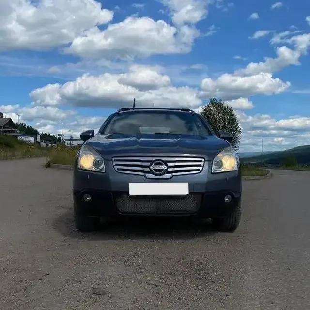 Nissan Qashqai+2 1 поколение 2009 года - Легковые автомобили в Новосибирск