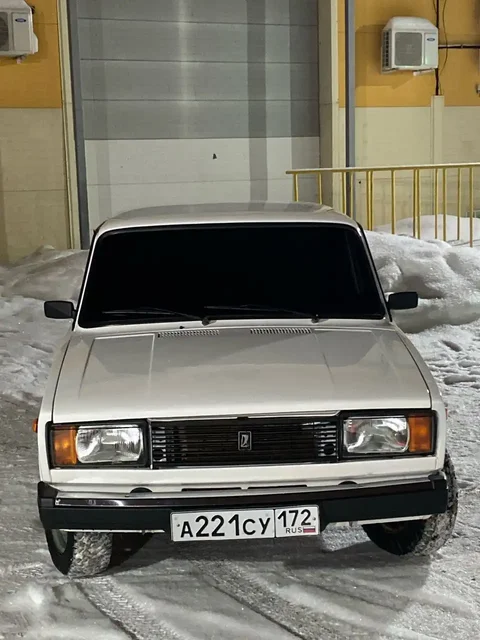 Продажа или обмен ВАЗ 2105 карбюратор в хорошем состоянии - Легковые автомобили в Тюмень