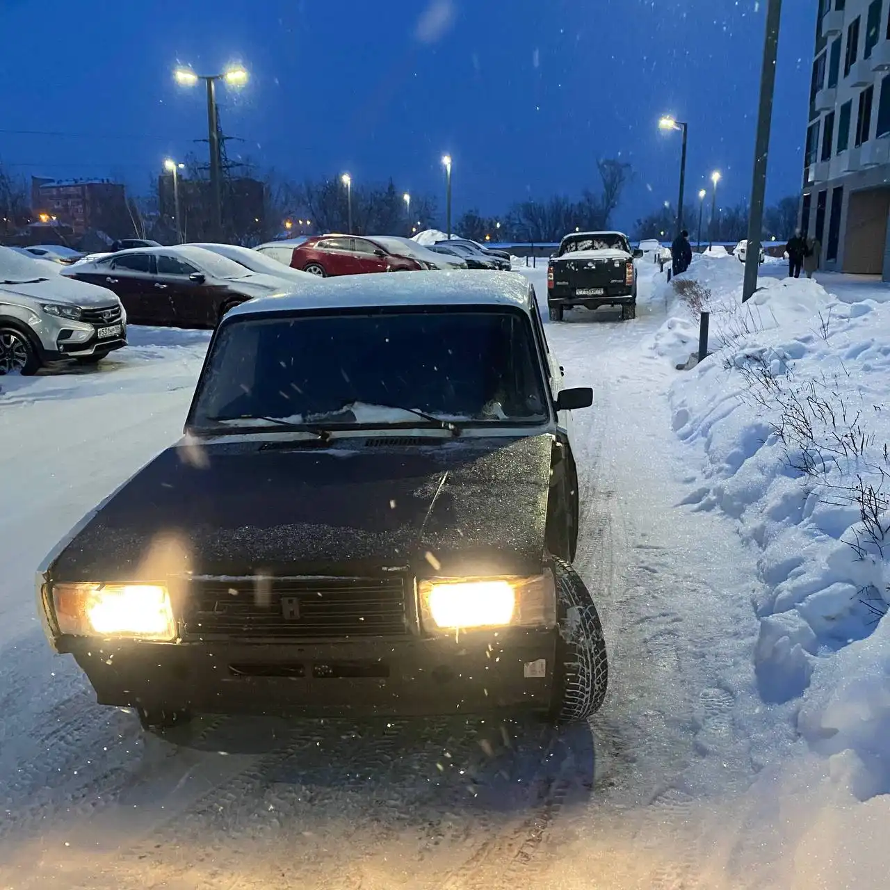 ВАЗ 2107 2006 года выпуска с документами - Легковые автомобили (Авто) в Тюмень