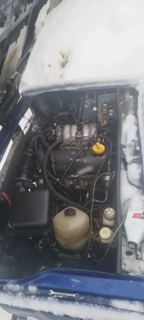 Продажа ВАЗ 2105 2005 года инжектор - Автобусы в Тюмень