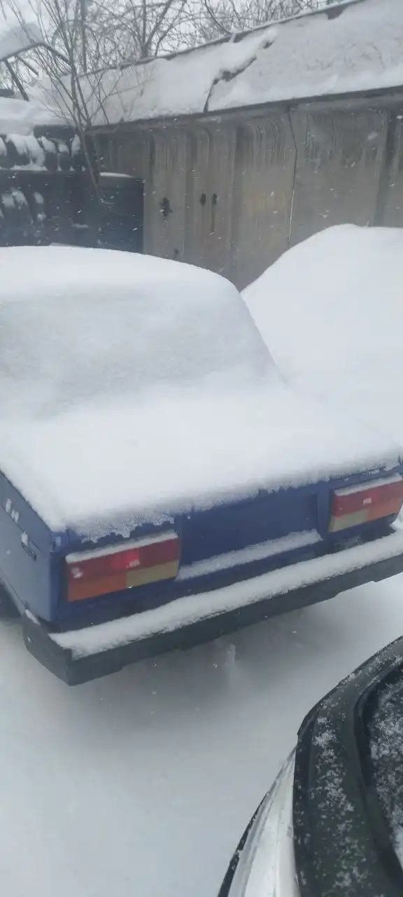 Продажа ВАЗ 2105 2005 года инжектор - Авто в Тюмень