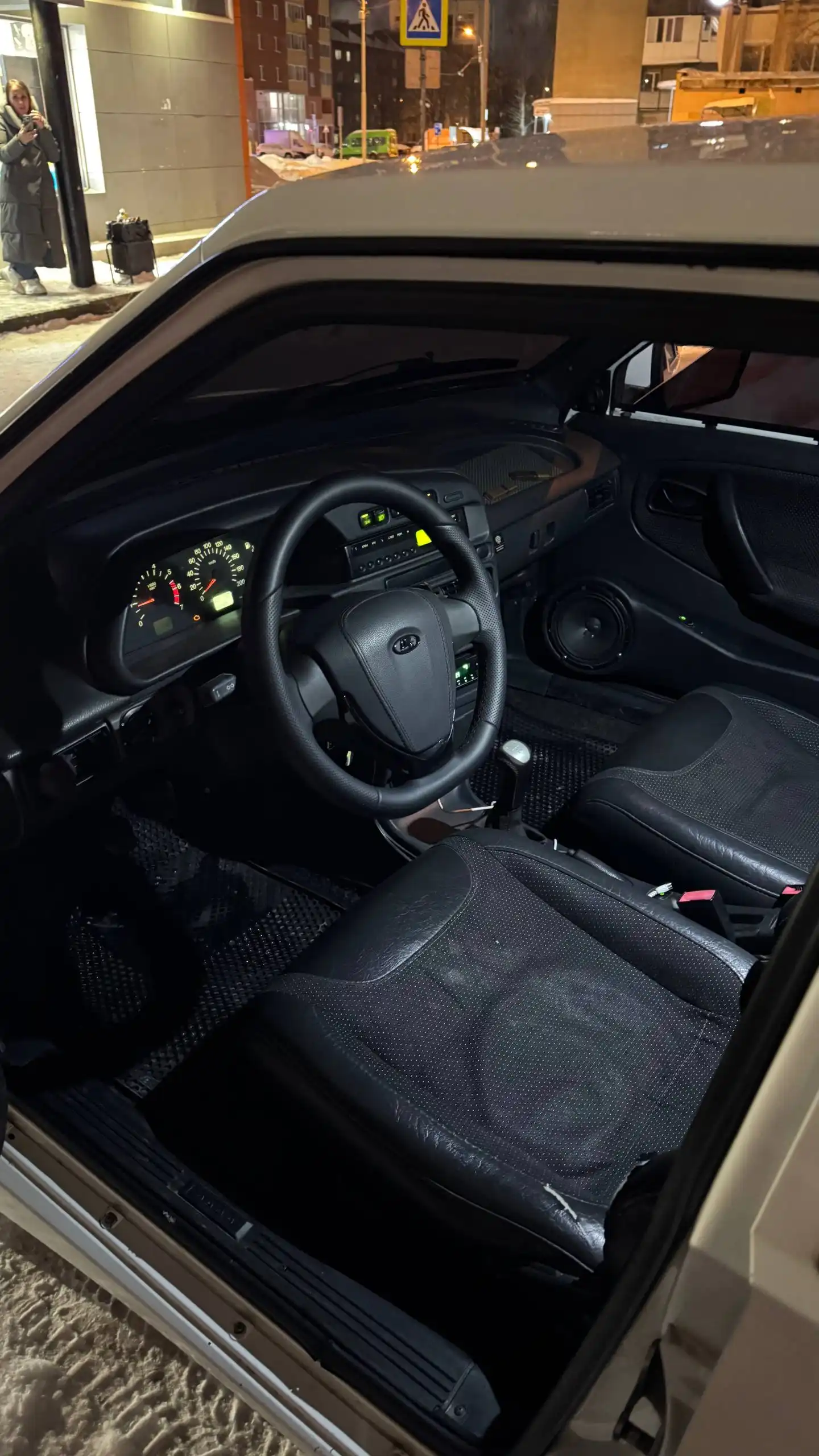 Продажа автомобиля 2011 года выпуска - Легковые автомобили (Авто) в Тюмень