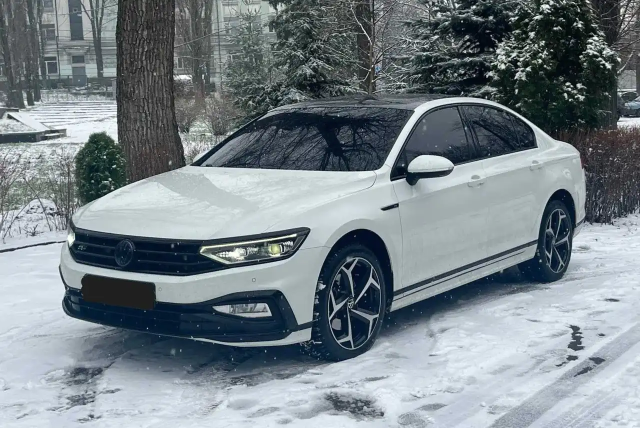 Volkswagen Passat 2021 R-Line (B8 FL) 2.0 TSI 220 л.с. - Легковые автомобили (Авто) в Тюмень