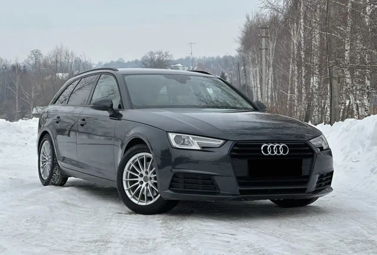 Audi A4 2016г СРОЧНО - Авто в Тюмень