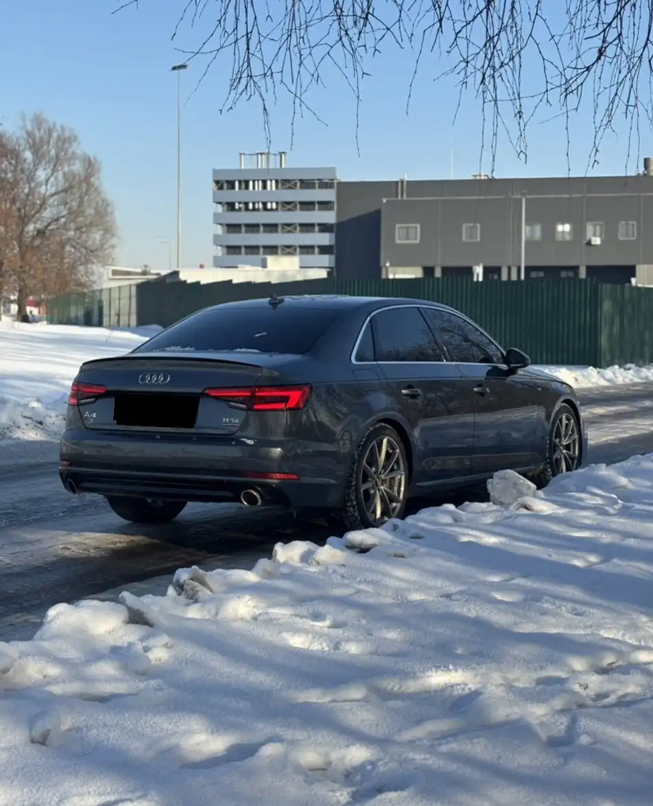 Audi A4 2017 года с полным приводом quattro - Легковые автомобили (Авто) в Тюмень