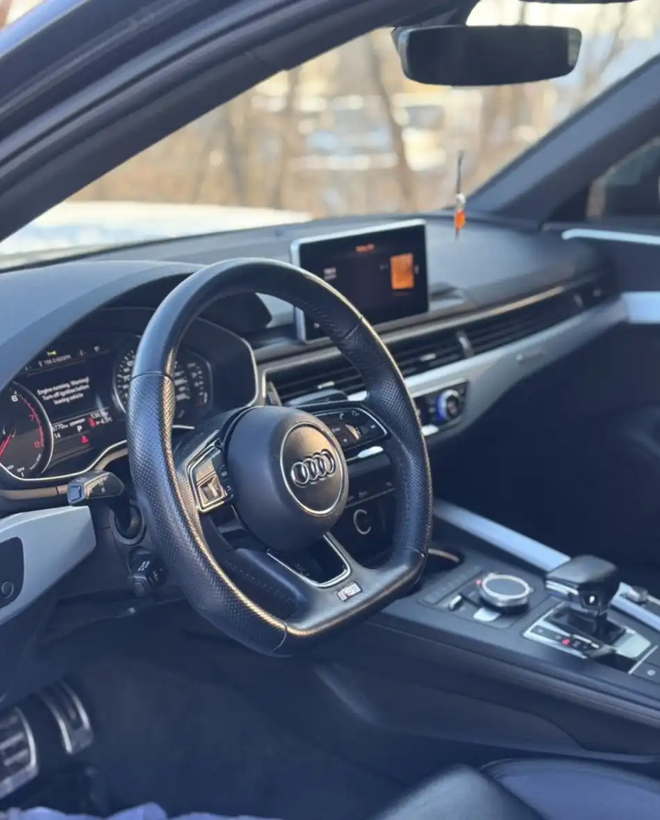 Audi A4 2017 года с полным приводом quattro - Легковые автомобили (Авто) в Тюмень