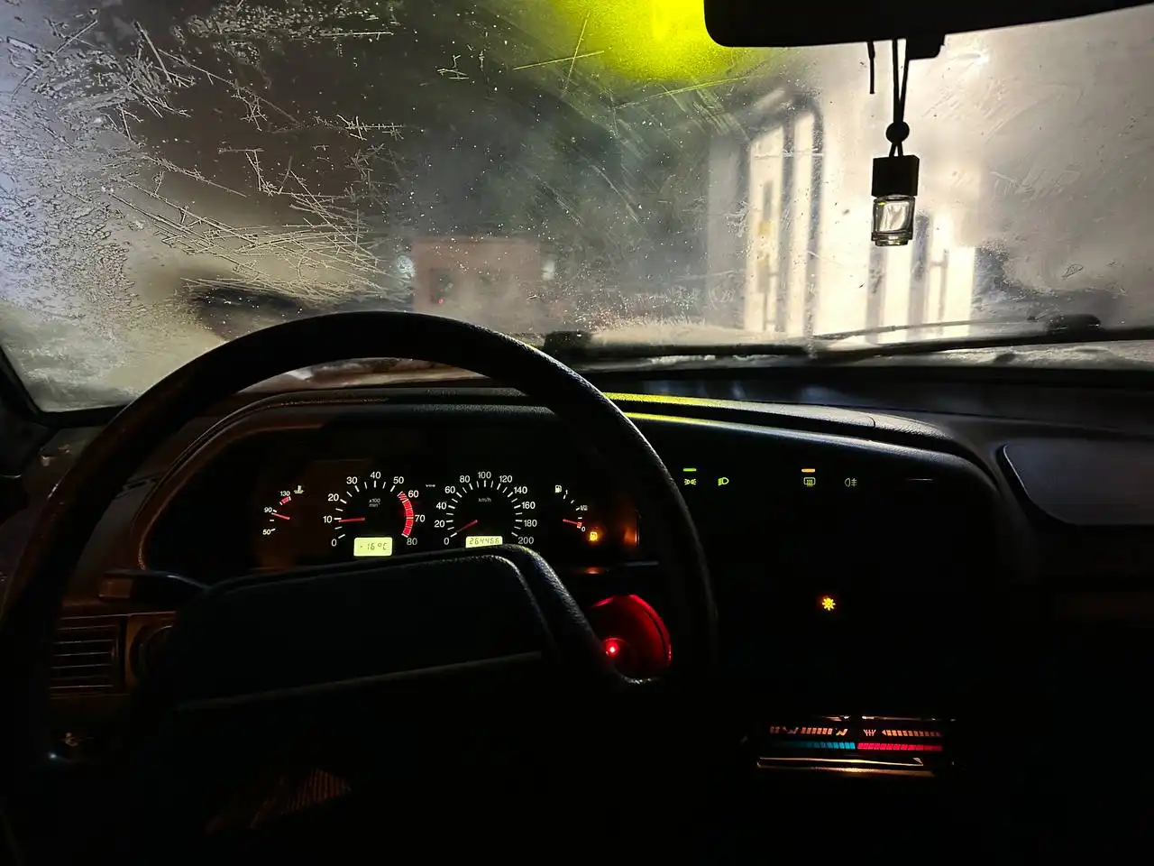 Продажа автомобиля с бодрым мотором и исправной коробкой - Автомобили (Авто) в Тюмень