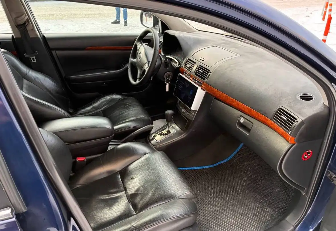 Toyota Avensis 2.0 Автомат в отличном состоянии - Легковые автомобили (Авто) в Тюмень
