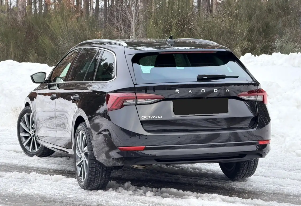 Skoda Octavia 2020 года, универсал 2.0 дизель автомат - Универсал (Авто) в Тюмень