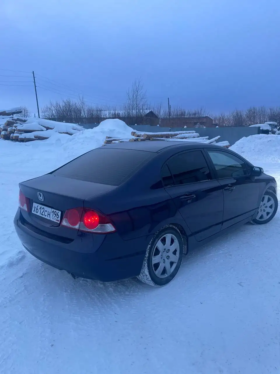 Автомобиль 2006 года - Легковые автомобили (Авто) в Тюмень