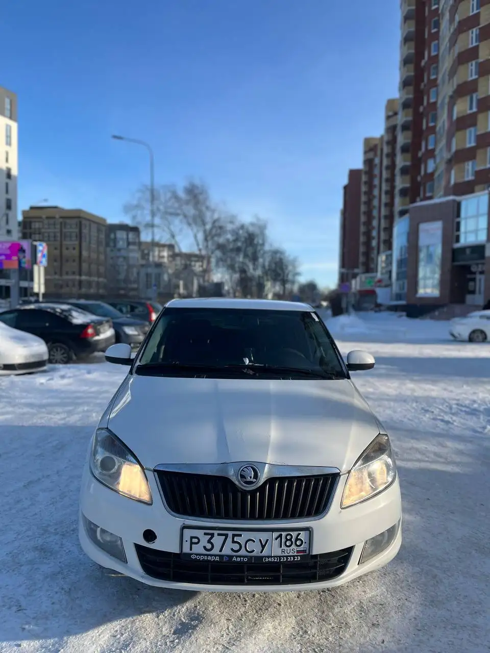 Skoda Fabia 2013 года с полным комплектом - Легковые автомобили (Авто) в Тюмень
