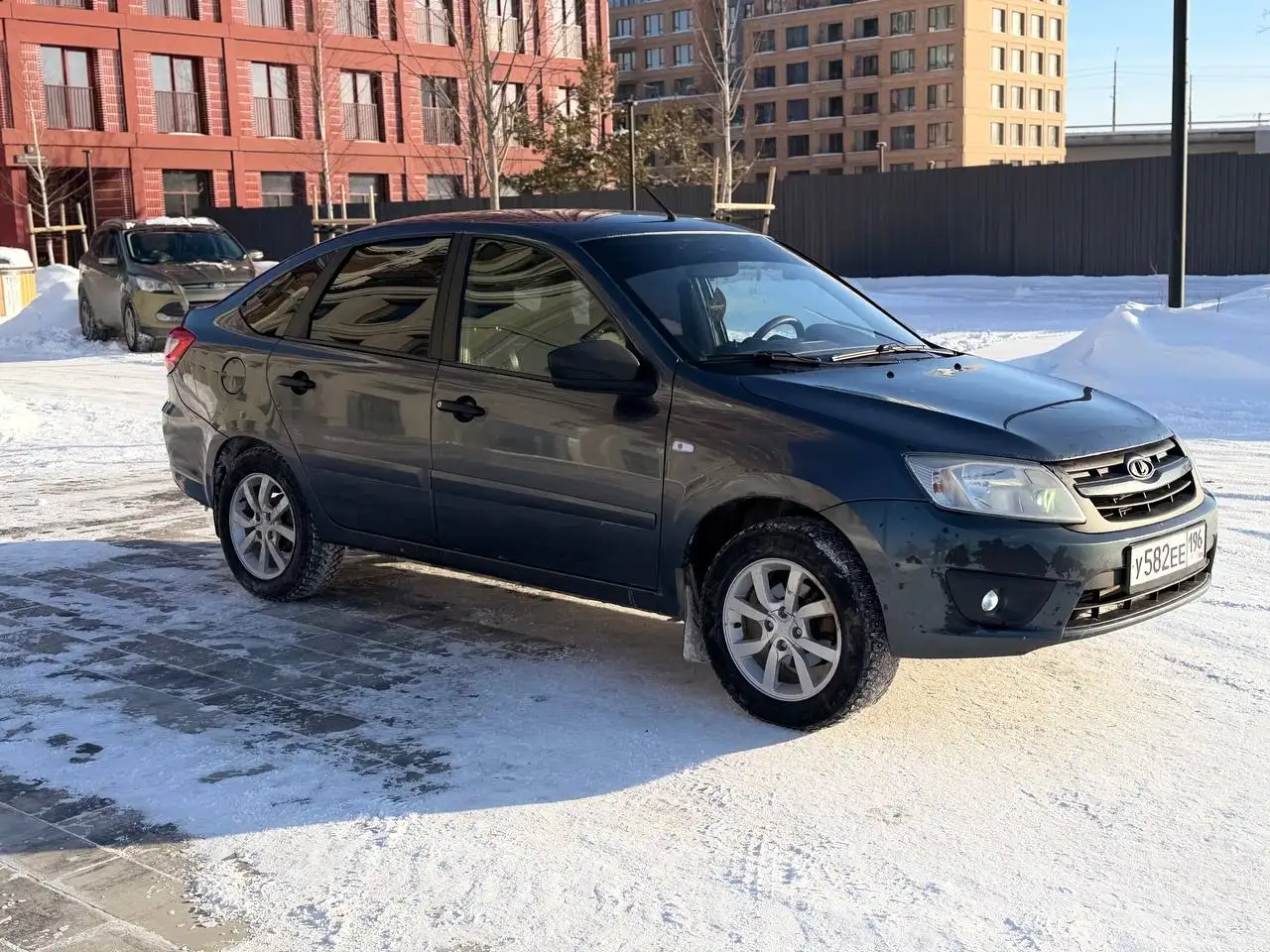 Lada Granta 2015 года с полным оснащением - Авто в Тюмень