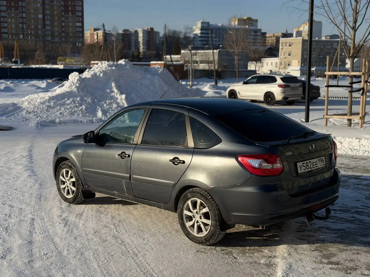 Lada Granta 2015 года с полным оснащением - Авто в Тюмень