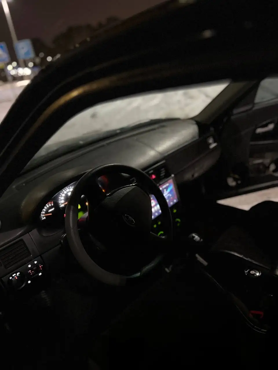 Продажа Лада Приора 2013 года - Легковые автомобили (Авто) в Тюмень