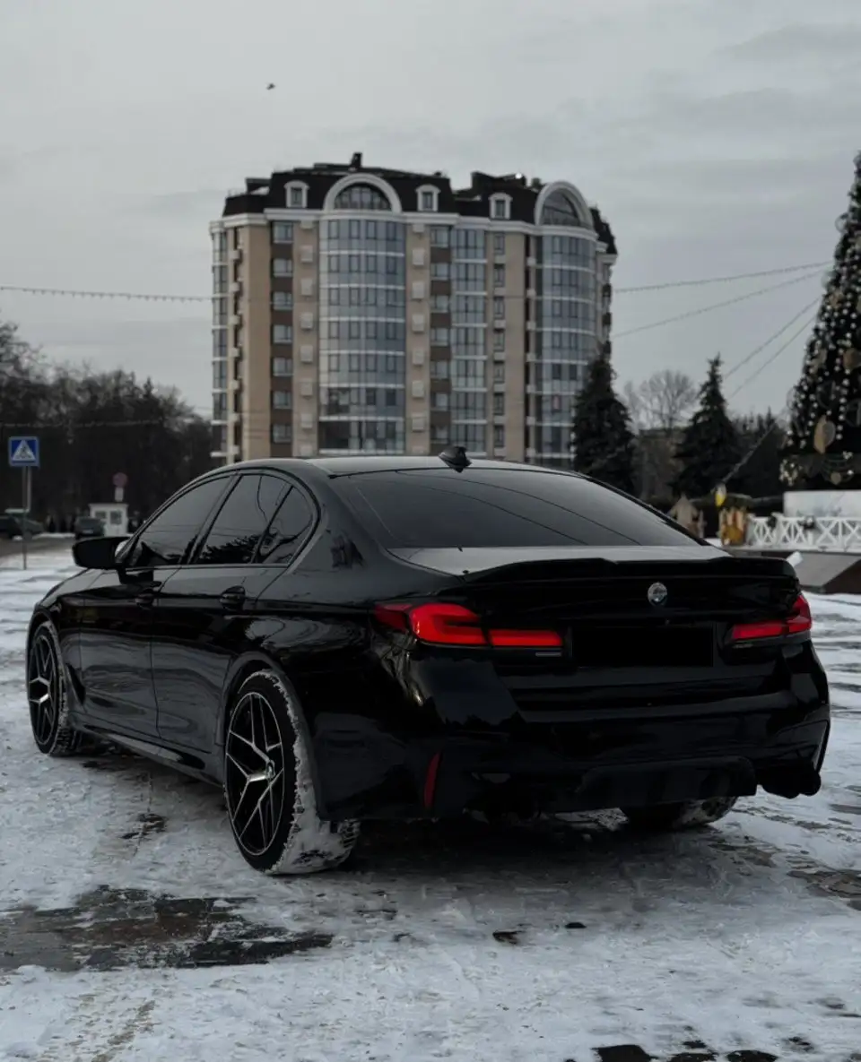 BMW 530i xDrive G30 2018 года с полным приводом - Легковые автомобили (Авто) в Тюмень