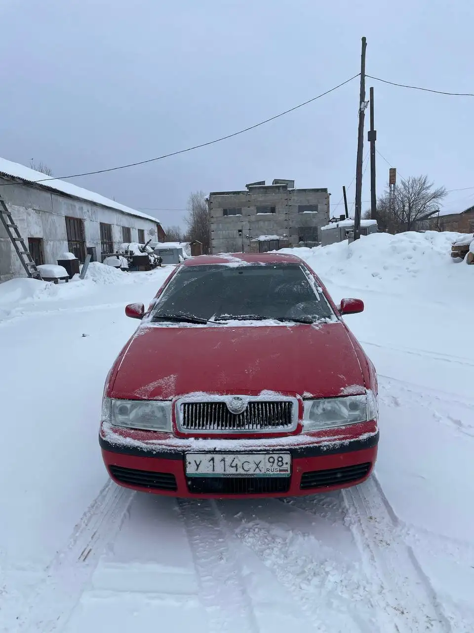 Автозапчасти для автомобиля 2008 года выпуска - Автозапчасти (Запчасти) в Тюмень