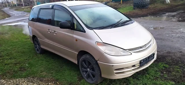 Toyota Estima 2 поколение 2002 года - Внедорожники в Новобатайск