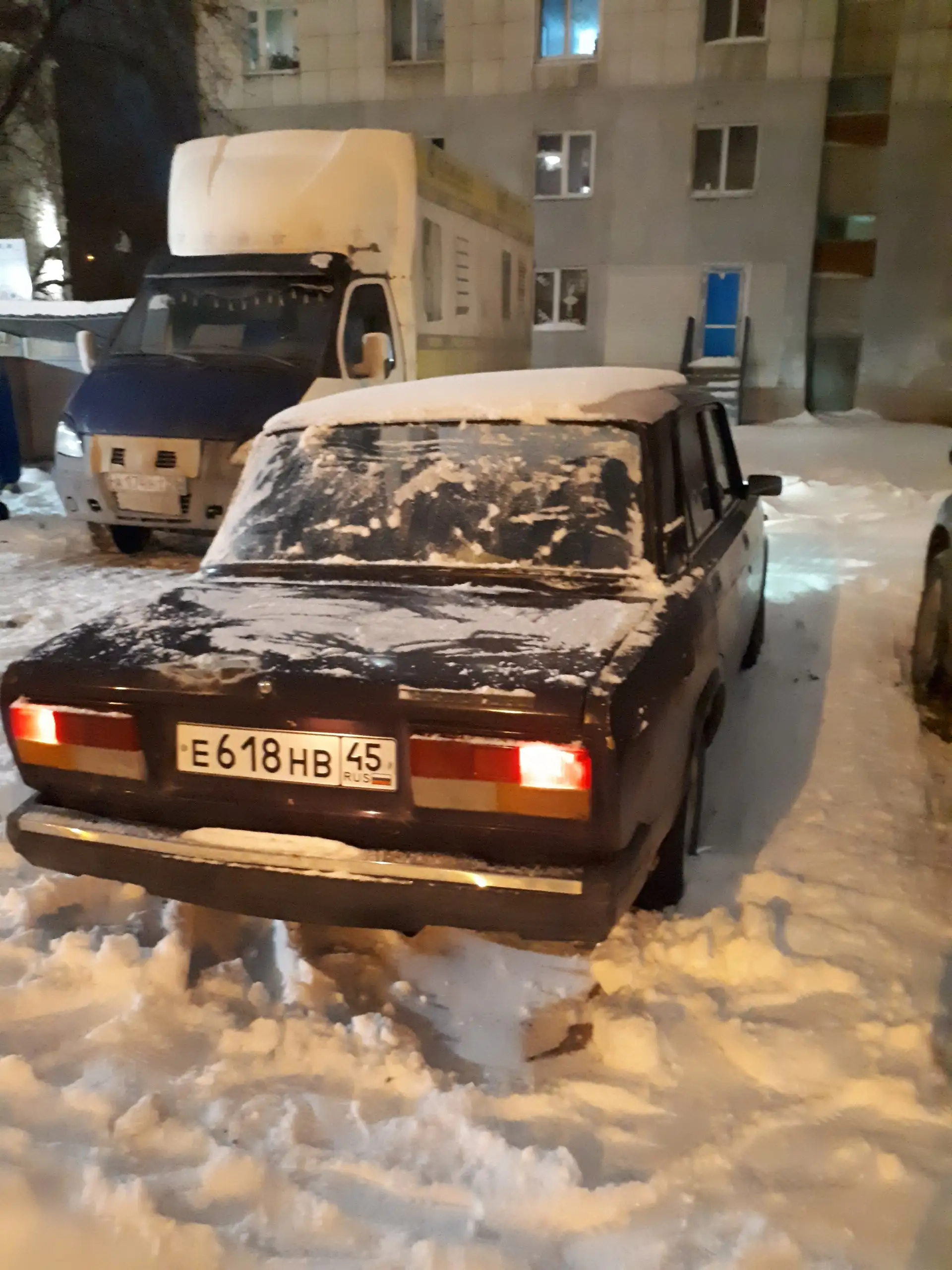 Продажа ВАЗ 2107 1997 года выпуска - Легковые автомобили (Авто) в Тюмень