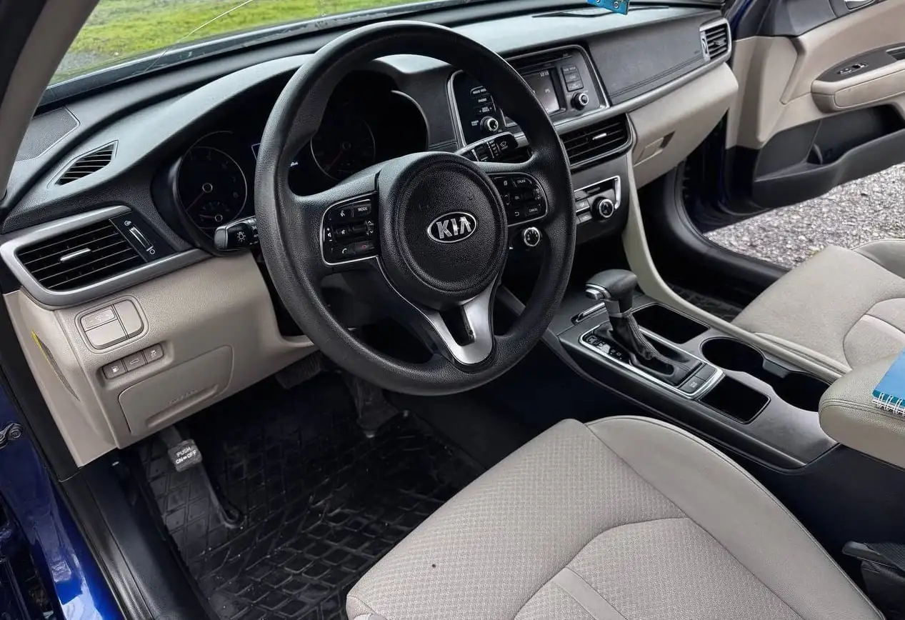 Продажа Kia Optima 2016 года в отличном состоянии - Легковые автомобили (Авто) в Тюмень