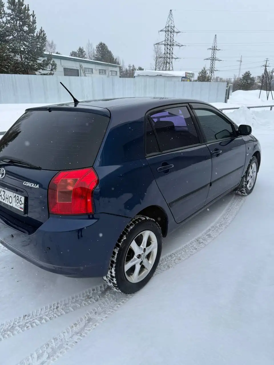 Автомобиль 2003 года, 1.6 механика, мотор после капиталки - Авто в Тюмень