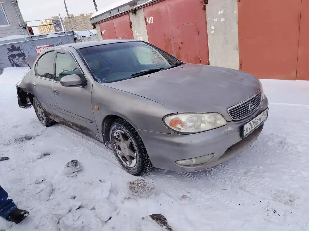 Ниссан 2000 года в Тюмени - Авто в Тюмень