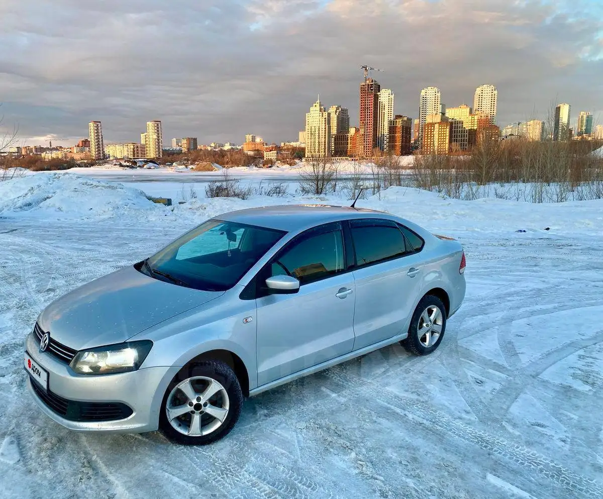 Volkswagen Polo 2013 Sochi Edition автомат - Авто в Тюмень