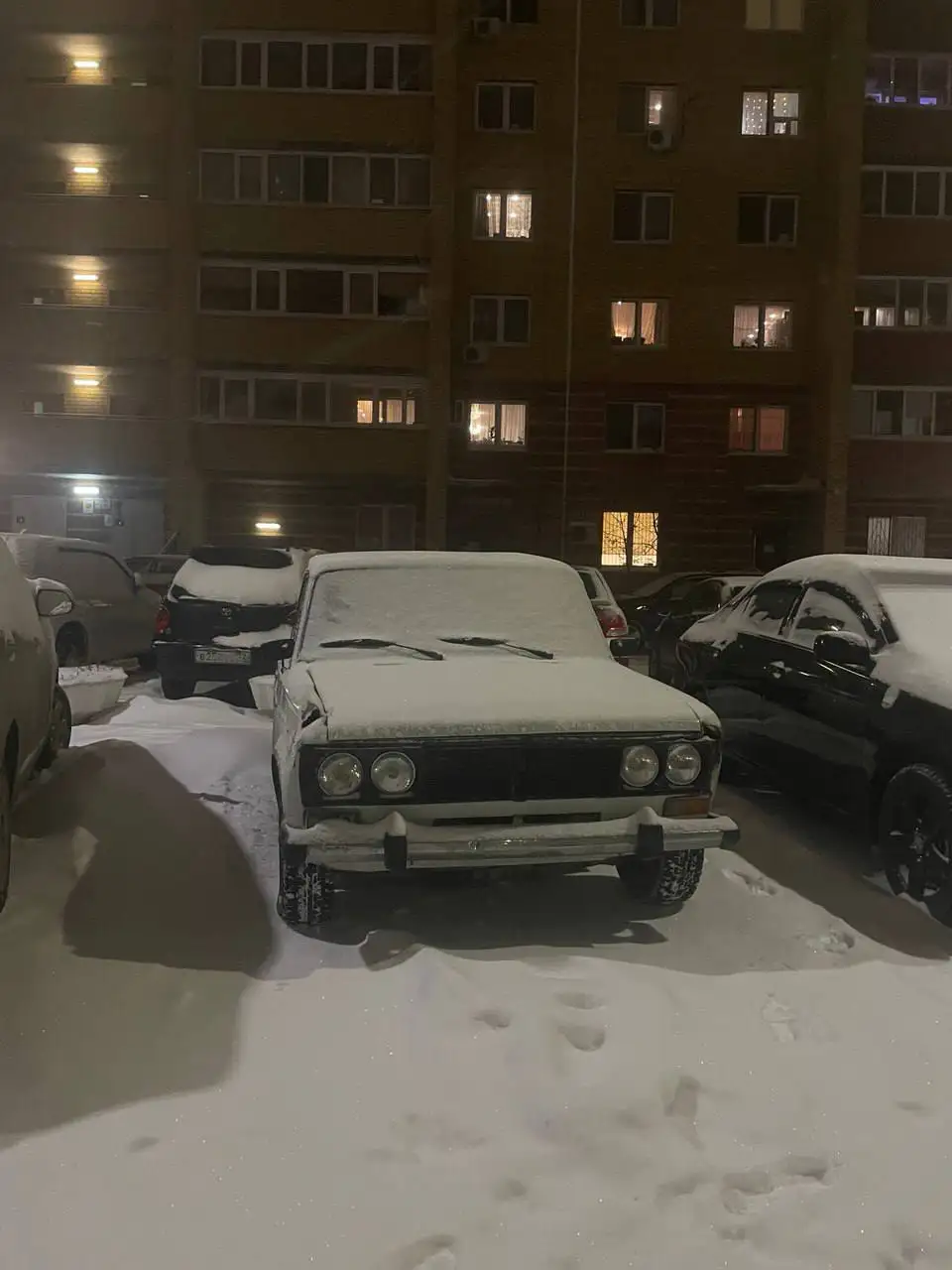 Продажа ВАЗ 2106 белого цвета - Авто в Тюмень