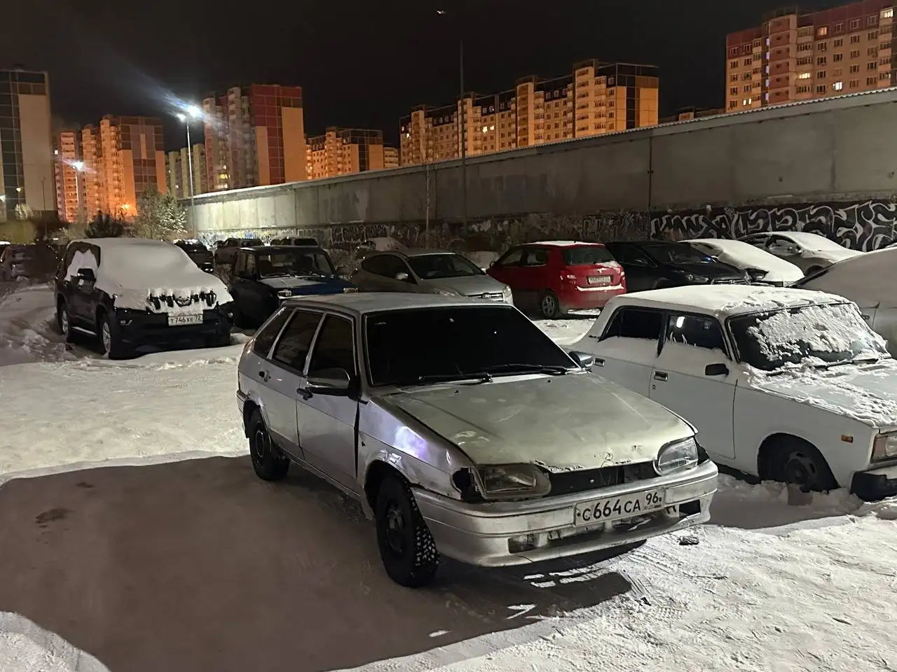 ВАЗ 2114 с новыми запчастями - Легковые автомобили (Авто) в Тюмень