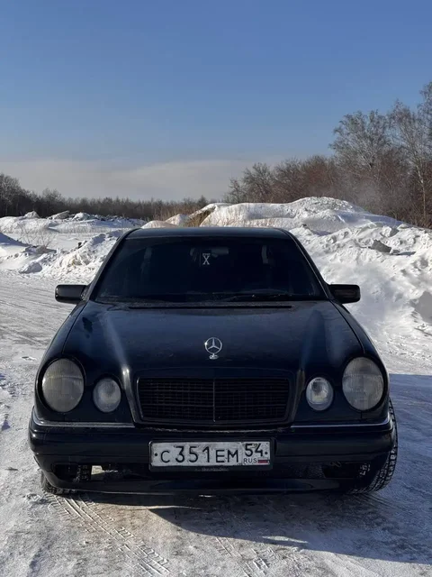 Продажа Mercedes-Benz W210 1995 года дорестайлинг - Легковые автомобили в Тюмень