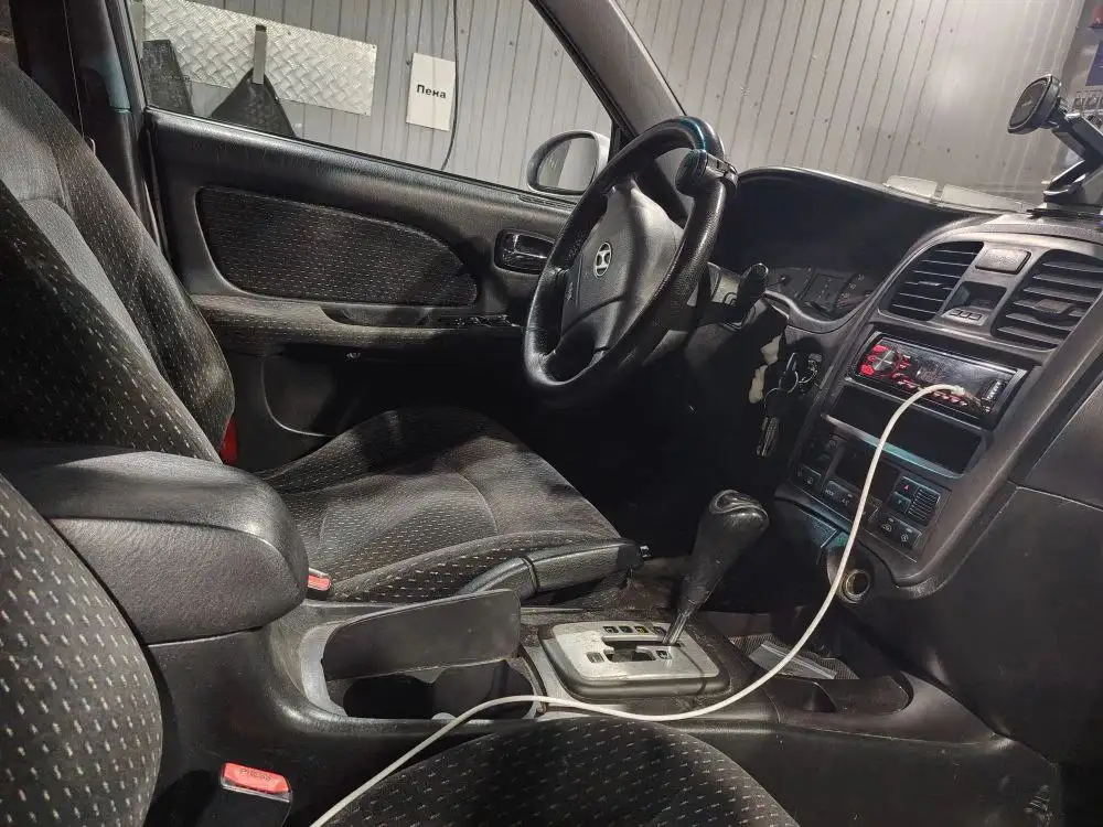 Продажа Hyundai Sonata 2004 года - Легковые автомобили (Авто) в Тюмень