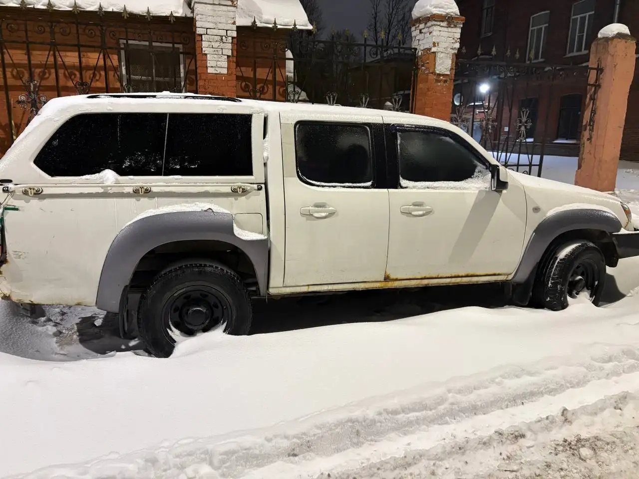 Mazda BT-50 2008 года, 2.5 дизель, полный привод, механика - Авто в Санкт-Петербург