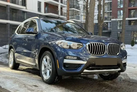 BMW X3 G01 30i AT 2019 года - Авто в Тюмень