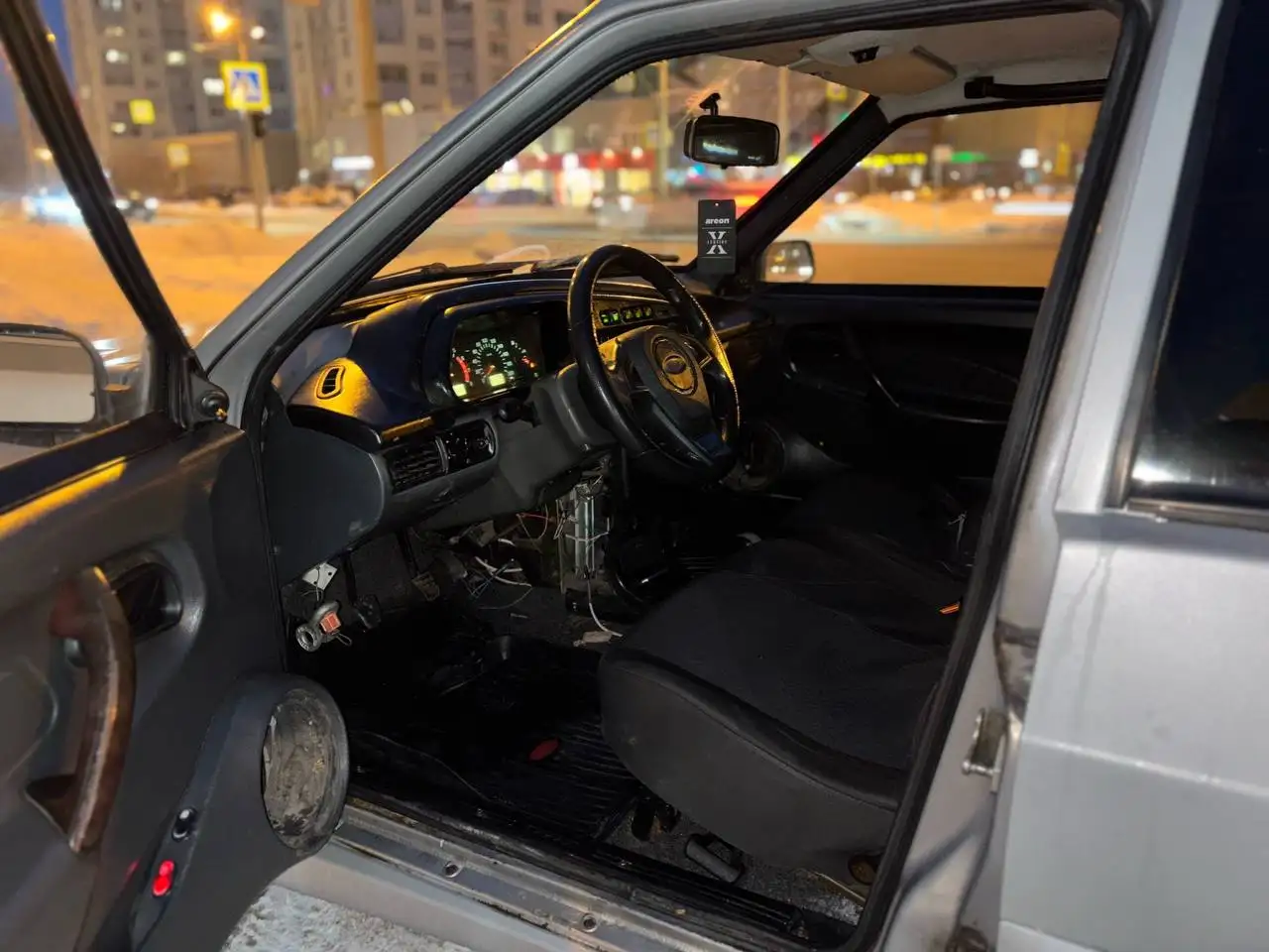 Продажа ВАЗ 2114 с двигателем и коробкой без нареканий - Легковые автомобили (Авто) в Тюмень