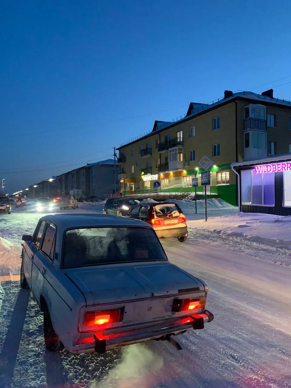 ВАЗ 2106 инжектор, снята с учета, требует ремонта - Авто в Тюмень